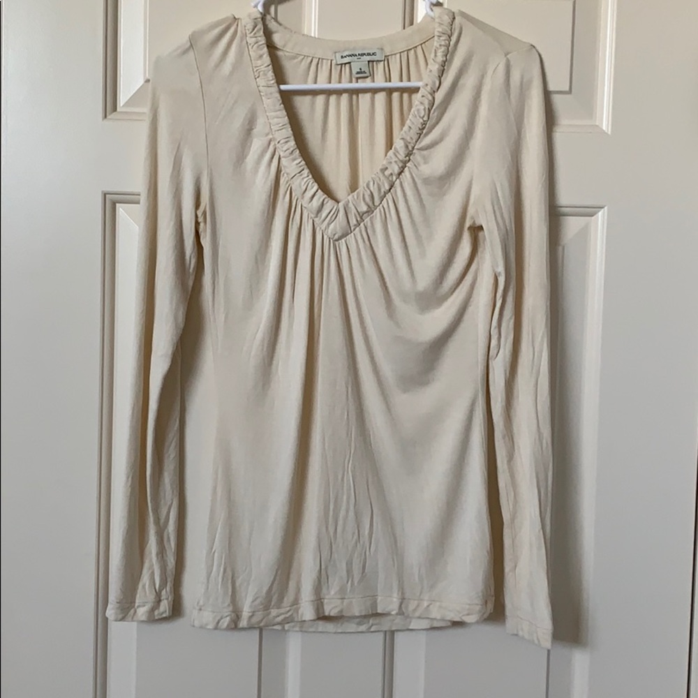 Banana Republic long sleeved soft shirt